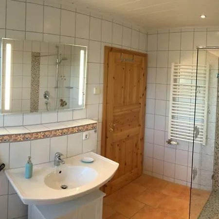 Haus Hugo *